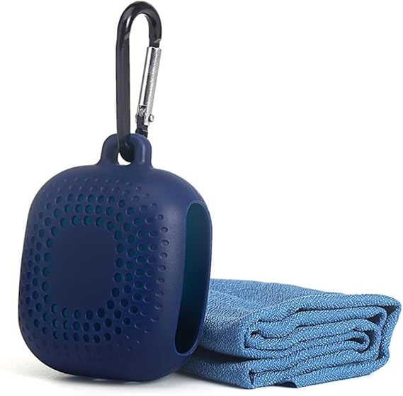 AKOAK Quick Dry Microfiber Towel with Portable Silicone Case