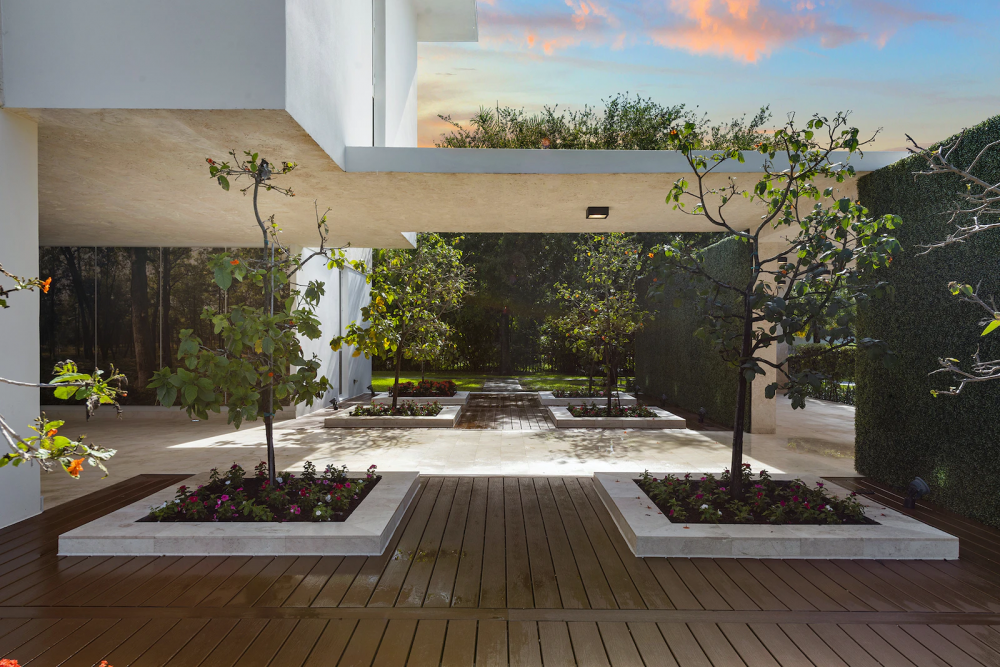 South Miami Signature Villa